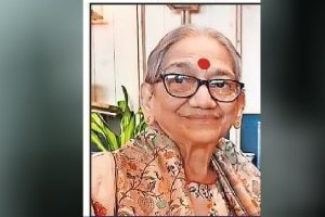 Senior educationist writer Meena Chandavarkar passed away