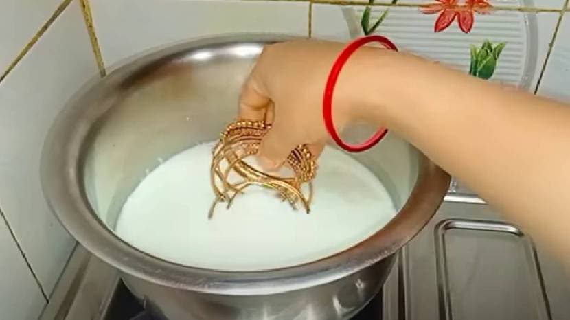 Kitchen Tips In Marathi Gold Bangles In Milk Clean Gold Jewellery