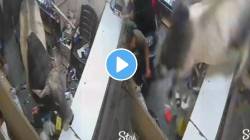 खतरनाक! पिसाळलेला बैल थेट दुकानात घुसला; टोकदार शिंग अन् पुढच्याच क्षणी…घटनेचा थरारक VIDEO व्हायरल