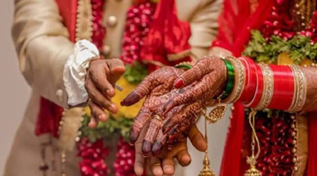 Man 'pays' Rs 3 lakh fee to get marriage proposals for daughter