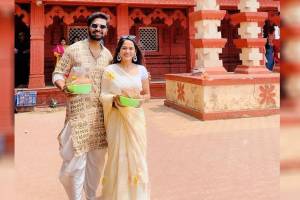 Saara Kahi Tichyasathi fame actor Abhishek Gaonkar visit ganpati pule ganesh temple with girlfriend sonalee gurav