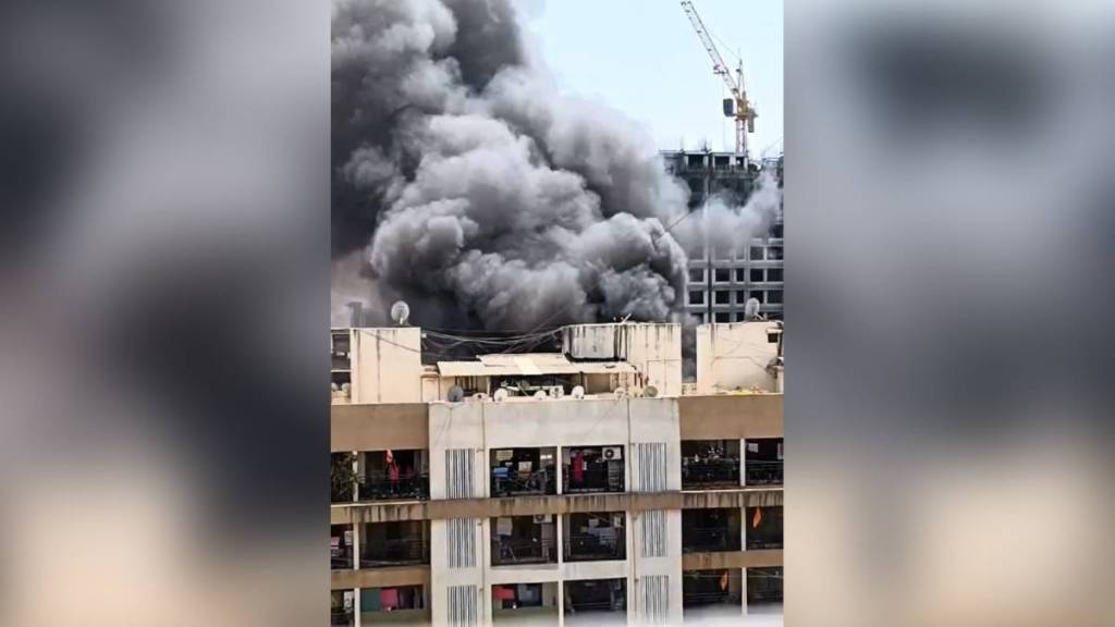 fire workers huts at Mira road