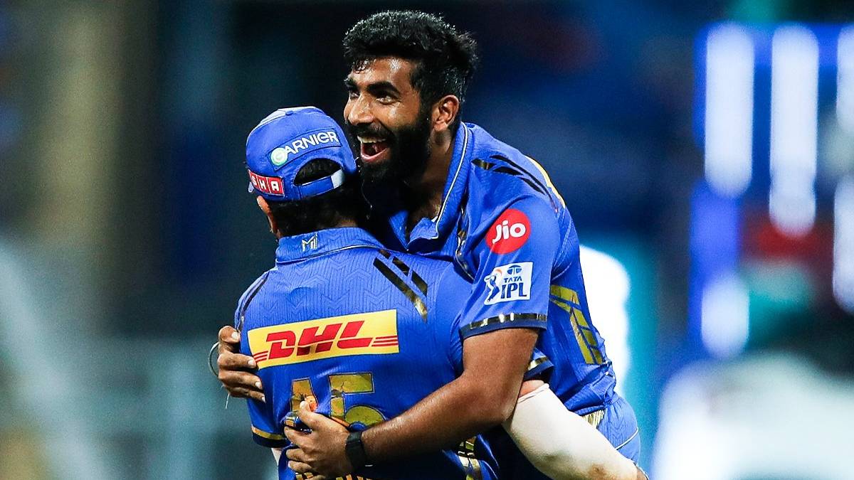 IPL 2024 Mumbai Indians vs Royal Challengers Bangalore Match Updates in Marathi
