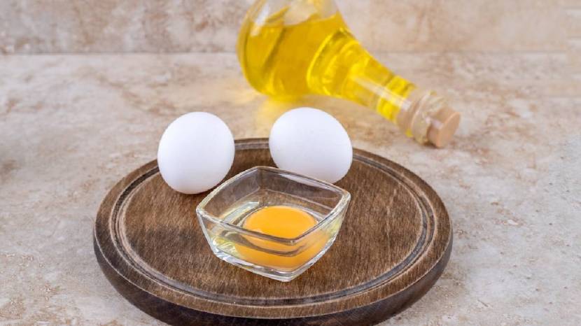 Five DIY Or Natural Hair Mask To Help Or Get Ride Of Dandruff Try This Home Remedies