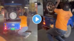 Shocking Video E Rickshaw Driver Drags Man On Road man accused the driver of stealing gas cylinders