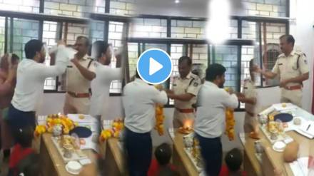 MP: Frustrated, Rewa Woman Performs 'Aarti' Of Police Officer Over Delay In FIR