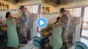 Army man surprised his mother after returning from duty