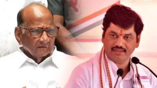 dhananjay munde criticized sharad pawar