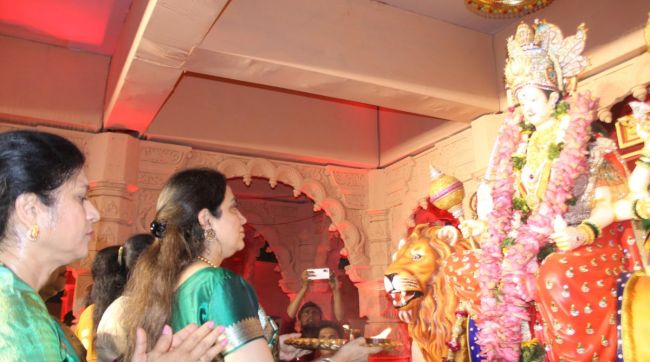 Rashmi Thackeray in Thane for Chaitra Navratri festival