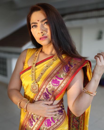 Sonalee Kulkarni Yellow Paithani Saree