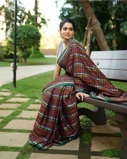 Urmila Kothare Saree Look