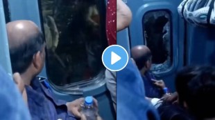 | Unable to board AC coach, angry passenger breaks train door’s glass Viral video