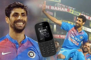 cricketer ashish nehra fast bowler used to use nokia phone in smartphone world
