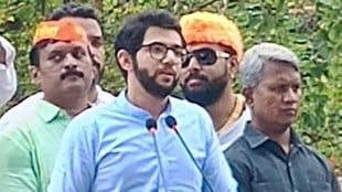 eknath shinde and 40 mla joined the bjp because of fear of arrest says aditya thackeray