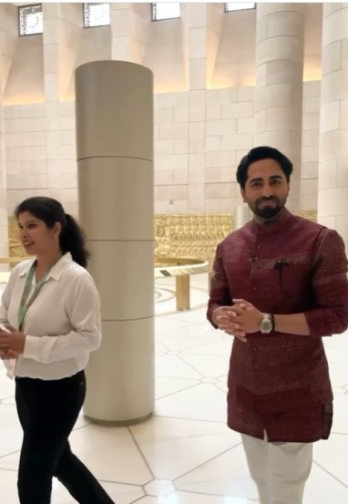 ayushmann khurrana visits the new parliament building