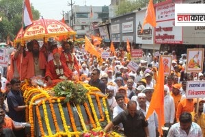 shantigiri maharaj nashik lok sabha , shantigiri maharaj mahayuti marathi news