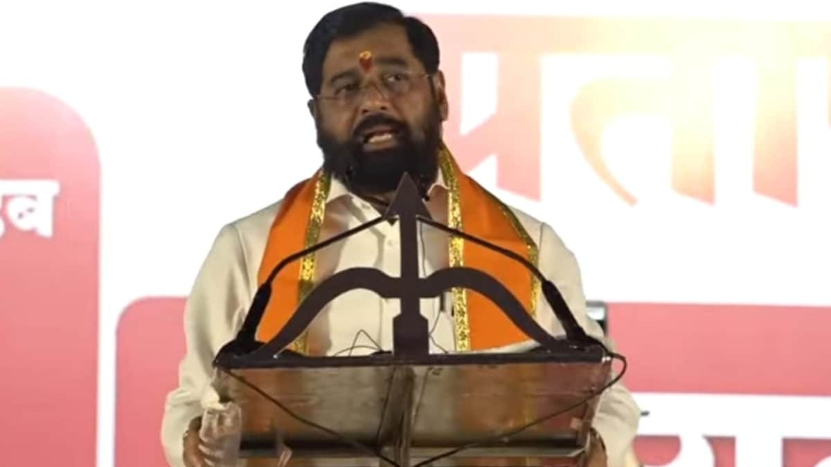 cm eknath shinde criticizes uddhav thackeray in buldhana public rally for mp prataprao jadhav