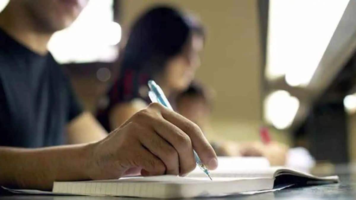 Extension of time for registration of BBA BMS BCA entrance exam