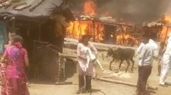 जामनेर तालुक्यातील आगीत सात घरे भस्मसात, गॅस सिलिंडरच्या स्फोटाने गाव हादरलेन