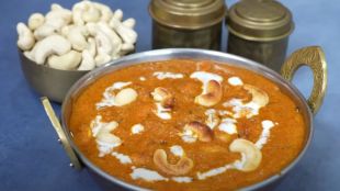 how to make kaju curry at home