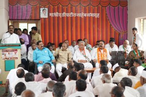 thackeray Shiv Sena, Vijay Devane , Lakhs of Kolhapur Public , Spokespersons for Shahu Maharaj, Defeat Sanjay Mandlik, kolhapur lok sabha seat, lok sabha 2024, maha vikas aghadi,