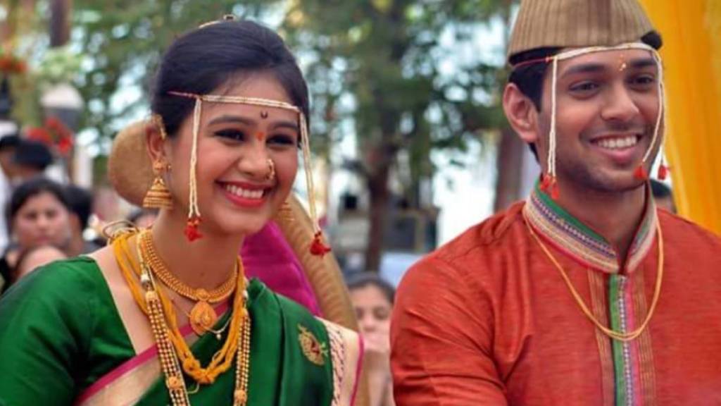 mrunal dusanis did arrange marriage in 2016