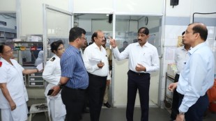 nmmc chief dr kailas shinde visit municipal corporation hospitals in vashi