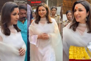 Parineeti Chopra visited Siddhivinayak Temple for success of the Amar Singh Chamkila movie