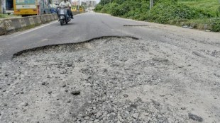 bmc will take permission from ec for potholes filling