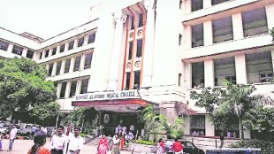 Ragging on two postgraduate students at BJ Medical College in Pune print news