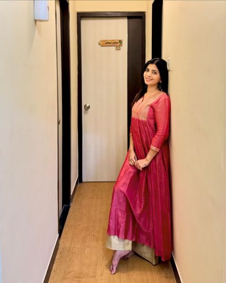 tharala tar mag fame actress ruchira jadhav bought new house