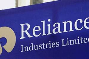 Reliance Industries quarterly profit stays flat