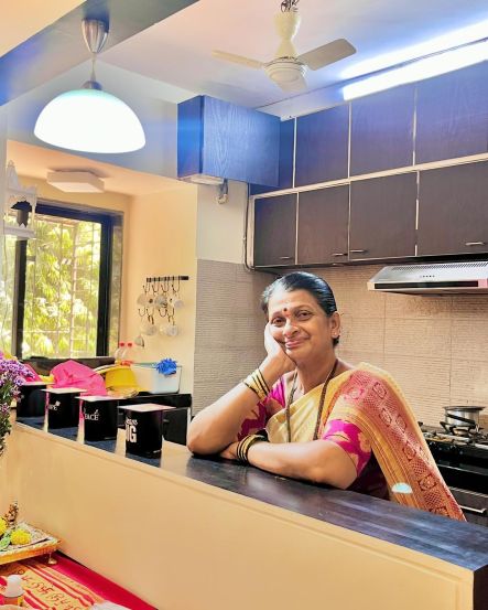 tharala tar mag fame actress ruchira jadhav bought new house