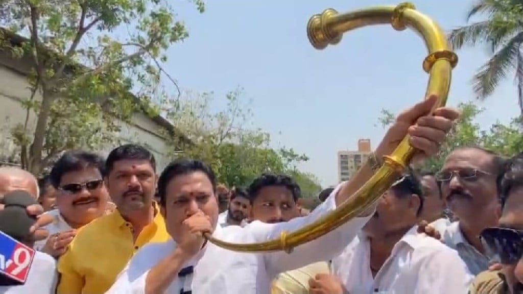 satara lok sabha seat, sharad pawar, Candidate shashikant shinde, navi mumbai, apmc market, god s darsahn, meet mathadi workers, supriya sule, bjp, Udayanraje Bhosale , maharashtra politics, political news, marathi news,