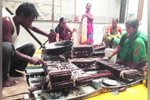 use molds 40 years ago on manufacturers for sugar gathi Pune