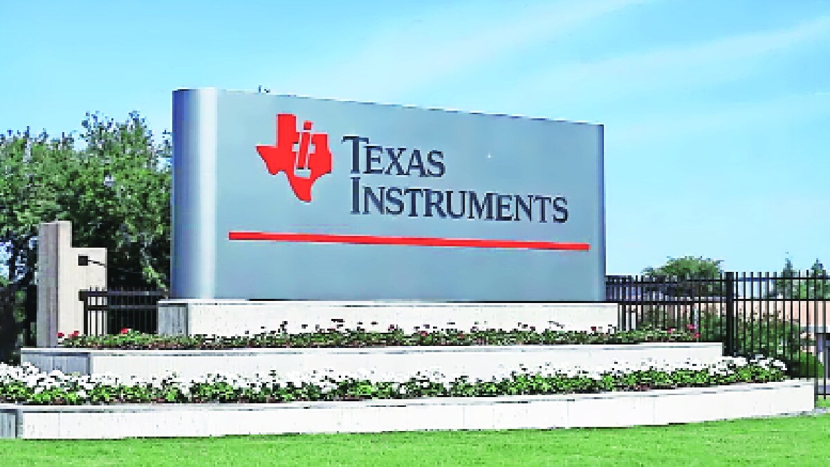 The Vietnam War Guided Missiles chip cold wars