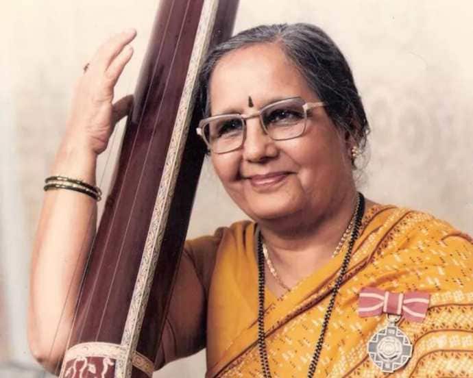 vandana gupte family