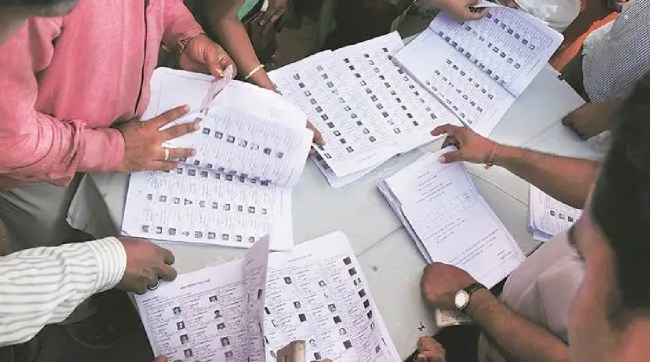 bhandara, new voters, senior citizens, Names Missing Voter List, polling in bhandara, bhandara polling, polling station, polling news, marathi news, lok sabha 2024, bhandara news, election