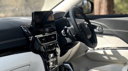 Mahindra XUV 3X0