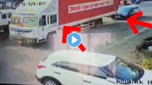 Live Accident palghar car And truck Dangerous Accident