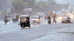 पाऊस, अपघातांमुळे मुंबईतील वाहतुकीवर परिणाम