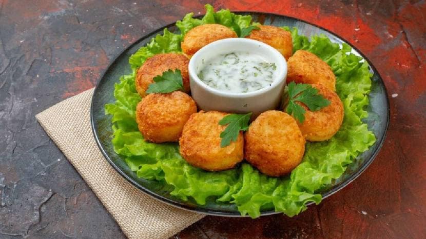 You Love Street Food Like Chaat Know The right time to eat chaat its advantages and disadvantages From Experts 