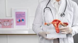 Ovarian cancer: महिलांनो कसा ओळखाल गर्भाशयाचा कर्करोग; ही आहेत लक्षणे