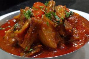 Sukha bombil rassa bhaji recipe in marathi