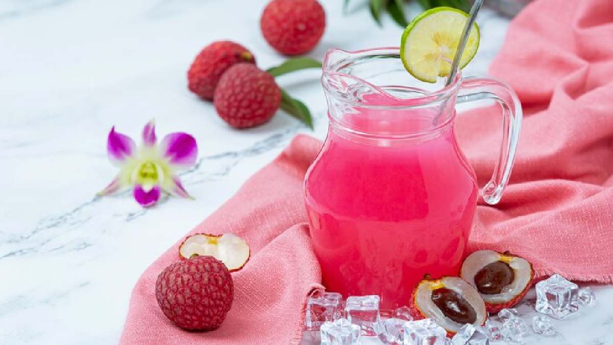 heatwave summer drink recipe scorching heat your stomach will get instant coolness when you make litchi juice recipe