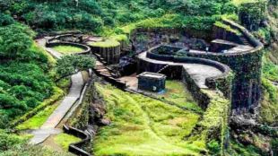 path of Fort Raigad will be closed for two days district collectors ban order