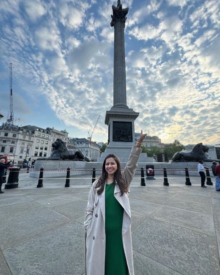 Shreya Bugde shared london vacation photos on social media