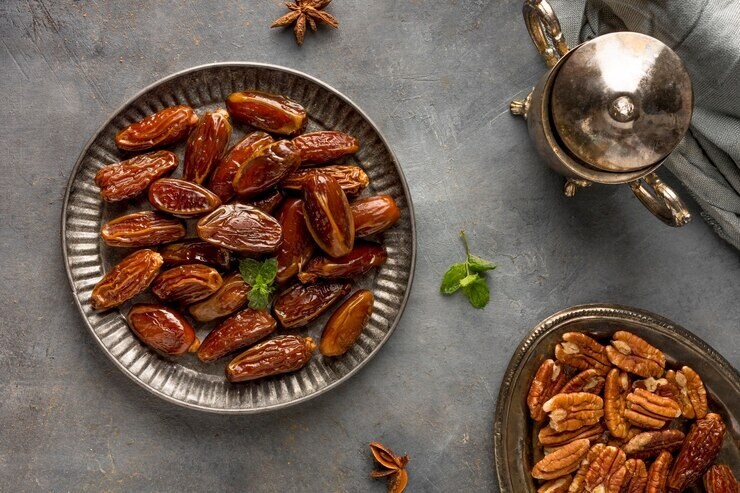 benefits-of-dates-in-skin-care-routine