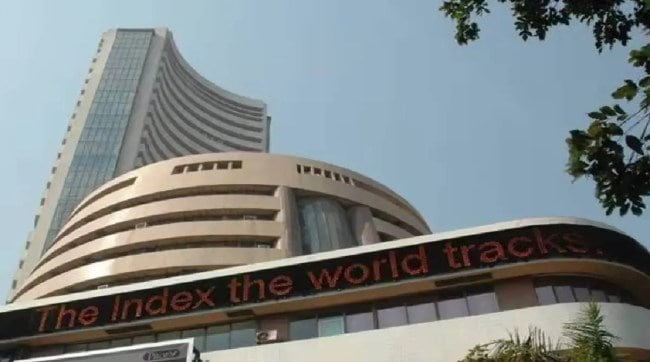 share market today sensex up 128 points nifty settles above 22650