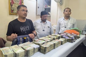Huge cash seized in Chhatrapati Sambhajinagar